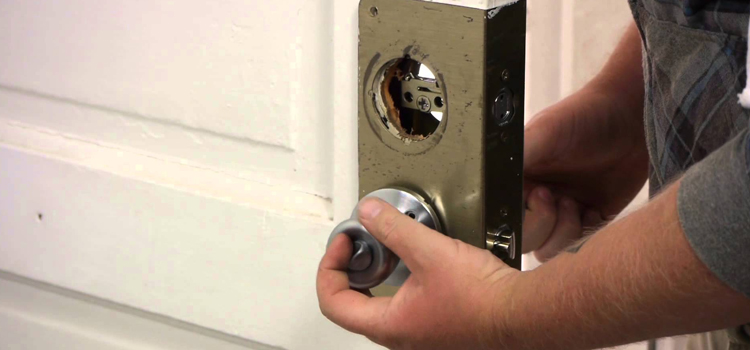 Home Lock Change in Greenfield